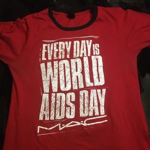 MAC Cosmetics Viva Glam/World AIDS day t-shirt